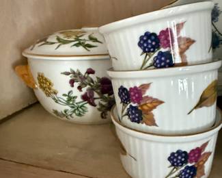 Porcelain ramekins with blackberry pattern, stacked with floral lidded dish