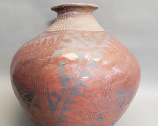 452 Signed Yolanda Soto large polychrome pottery jar