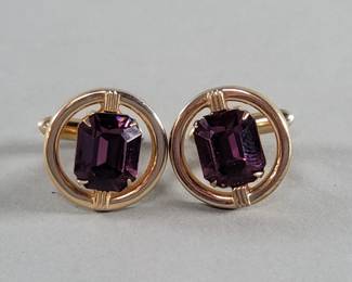 450 Three sets of Destino goldtone cufflinks