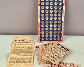 583 Vintage Milton Bradley FingerTip Bingo set