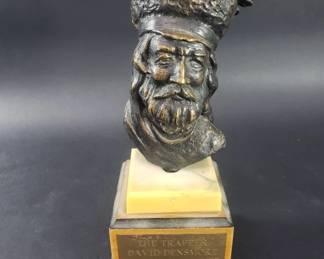 610 Bronze bust sculpture The Trapper by David
