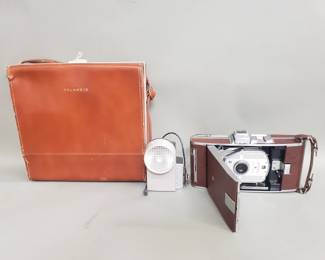 133 Midcentury Polaroid Land camera model 95B in