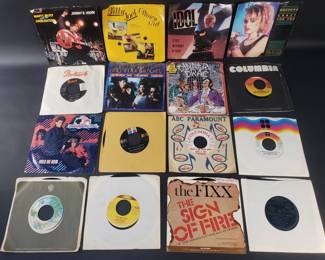 318 Vintage 45 RPM records