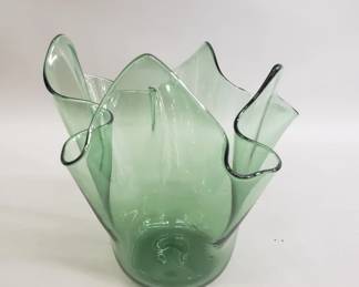 307 Vintage hand blown art glass handkerchief vase