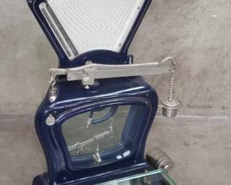 146 Detroit Automatic scale Co. grocery scale