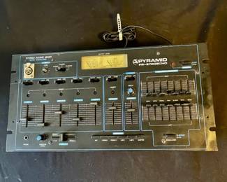 431h Pyramid PR6700ECHO stereo sound mixer