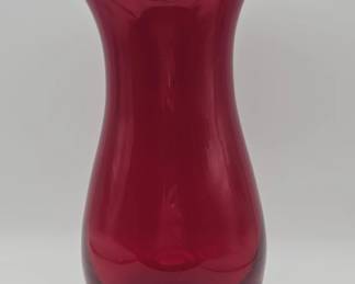 543h Vintage ruby red handblown art glass vase with