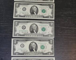 410h 5 US $2 bills 1976 Bicentennial