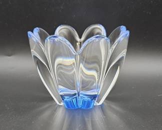 503h Vintage Orrefors Sweden Mayflower blue crystal