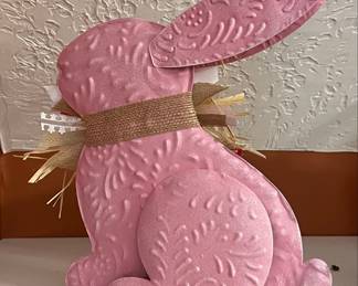 Embossed Pink Metal Bunny Style Decor
