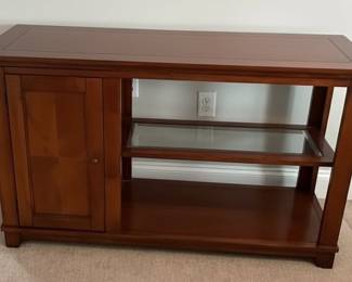 Traditional Style Media Console