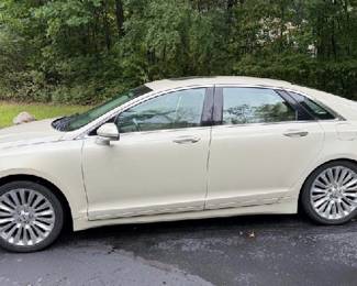2015 Ford LINCOLN Loaded!