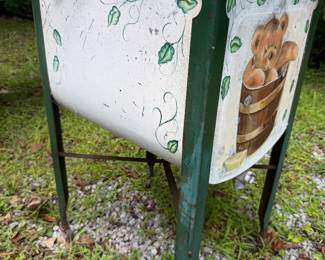 Single metal wash tub painted with Bear decor