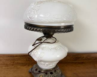 Gone with the Wind antique lamp