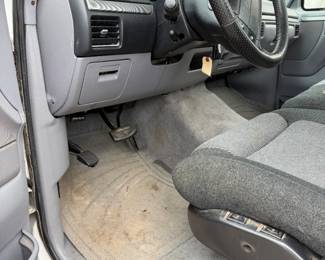 1994 FORD Lightning Pickup Truck