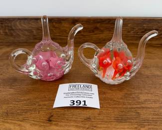 Over 200 pieces of St. Clair art glass signed paperweights and items