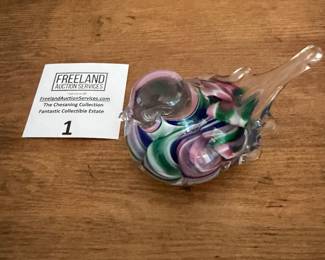 Over 200 pieces of St. Clair art glass signed paperweights and itemsOver 200 pieces of St. Clair art glass signed paperweights and items
