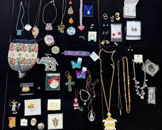 Eclectic Jewelry, Pins  Vintage Beaded Accessories Collection