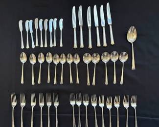 Gorham Greenbrier Sterling Silver Flatware Lot 2  44 Pc  1,304g 6 Knives