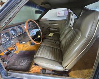 1970 AMC AMX - 70,213 miles - 2 seat - 4 speed manual floor shift - 360 cid V8, 4 barrel (~290 HP)