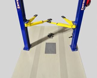 Garage lift rack for 1:18 scale diecast cars
