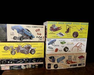 Large collection of model cars - New in box - Unopened box