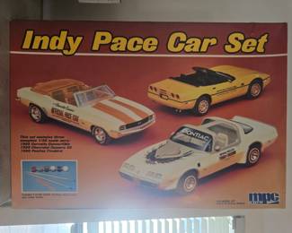 1987 Vintage MPC/Ertl Indy Pace Car Set #6214 in original box
