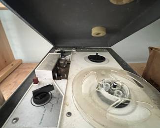 Masterwork Reel to Reel w/Mic & Stand,