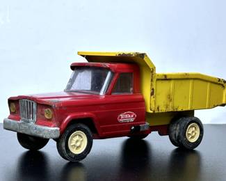 Mid 1960s Tonka Dump Truck