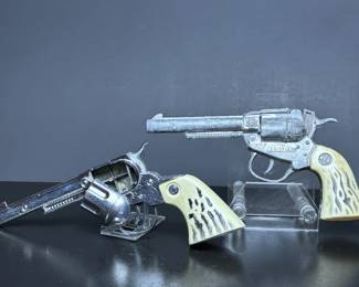 More vintage toy cap guns of the 1960s