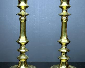 Pair Heavy Solid Brass Colonial Style Candlesticks From Virginia Metalcrafters