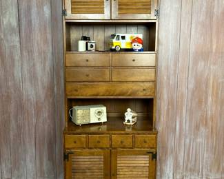 Vintage Maple two piece bookcase cabinet by Ethan Allen Baumritter. Made in Vermont