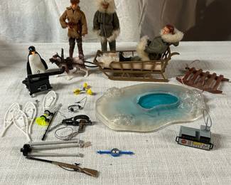Madelman Polar Expedition Figures Accessories