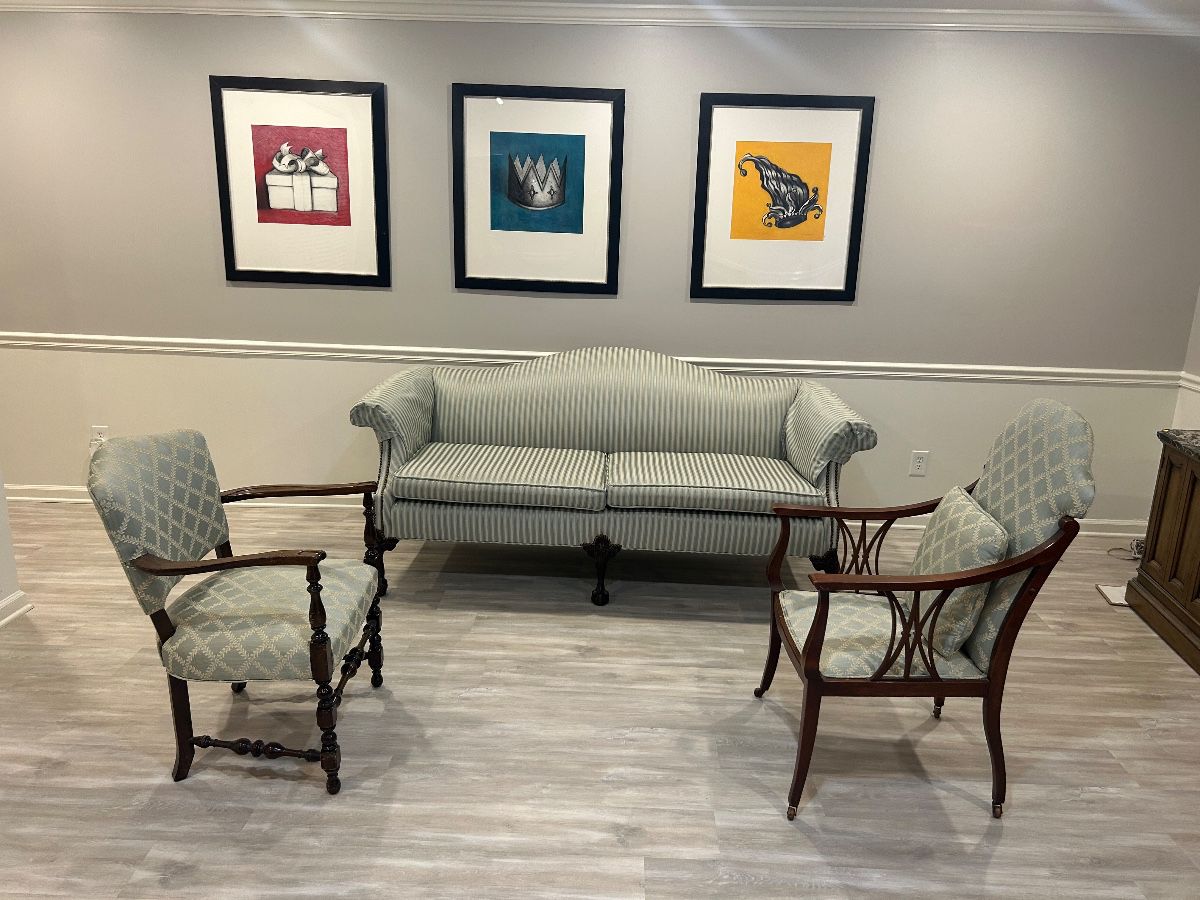 Queen, Anne sofa and two chairs