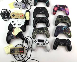BB107 Video Game Controllers