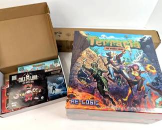 JP010 Relogic Terraria Game, Mat, Extras NIP