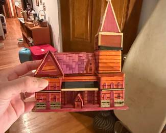 Vintage Hand-Painted Wheat Straw House Trinket Box
