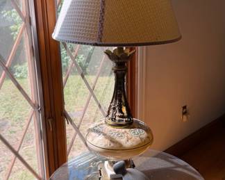 Vintage Floral Glass and Brass Table Lamp