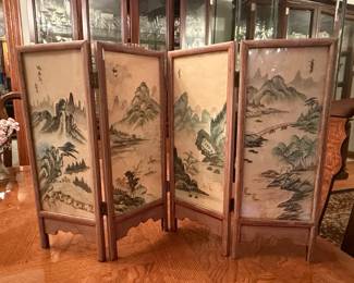 Vintage Hand Painted Asian Four-Panel Tabletop Screen