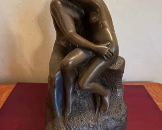 Vintage Austin Productions "The Kiss" Sculpture