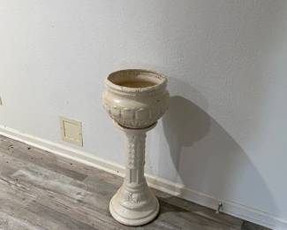 Plant stand