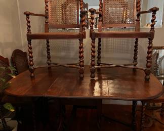 ANTIQUE BARLEY TWIST DINING TABLE & CHAIRS