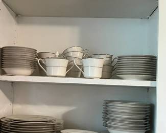 NORITAKE CHINA SET