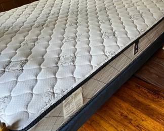 QUEEN MATTRESS AND BOX SPRINGS