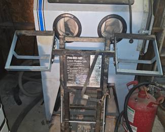 Lawn Mower Lift
