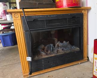 Electric Fireplace (works)