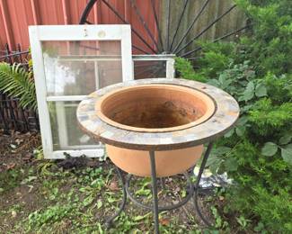 Lawn Decor, Wagon Wheels