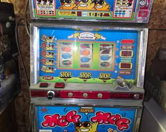 Mog Mog Slot Machine