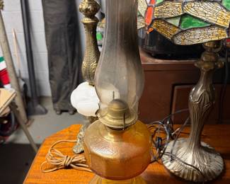 Oil lamp