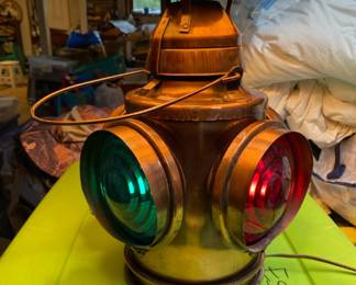 Lamp made from a railroad lantern